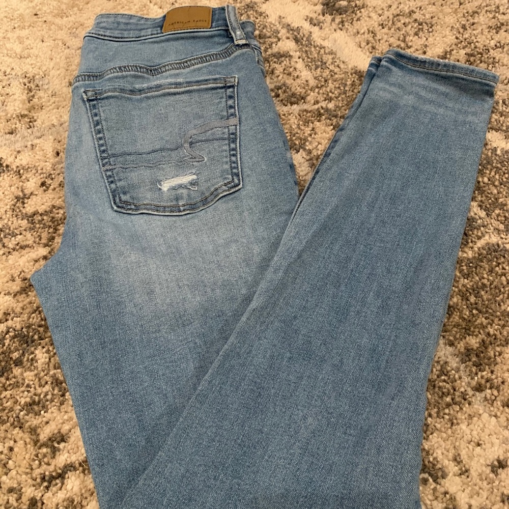 American Eagle high rise light wash jeans
